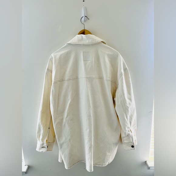 Abercrombie & Fitch Cream Denim Shacket Jacket with Contrast Stitching - Picture 6 of 8